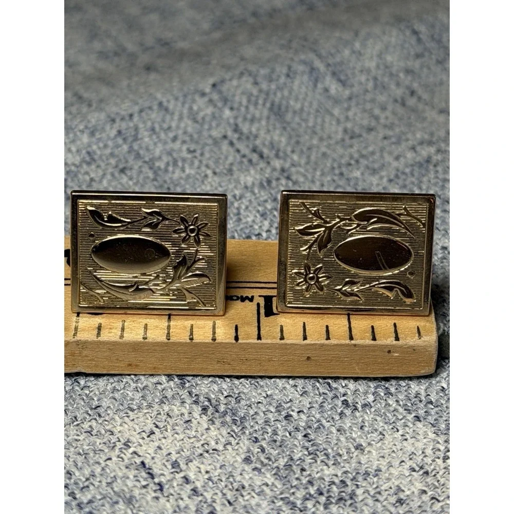 Vintage Etched Rectangular Spring Bullet Gold Tone Cuff Links